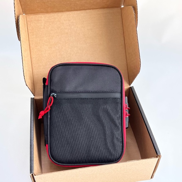 RGMT Continental Blue Watch BNIB - Picture 14 of 17